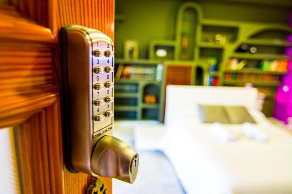 16:9 Los Molinos Suites Almería Eksteriør bilde